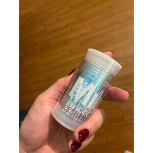 MILK MAKEUP Cooling Water Jelly Ice Soothing Serum Stick with Niacinamide NWT